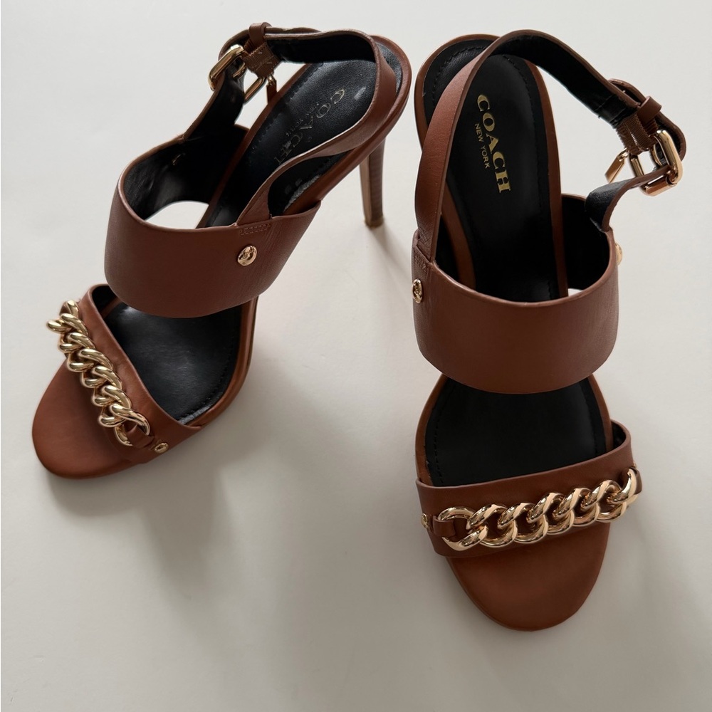 Coach Brown Sandals with Gold Chain Accent - Picture 4 of 11